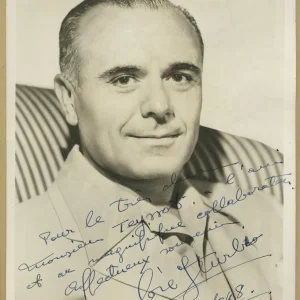 自己開飛機「趕音樂會」的傳奇斜槓鋼琴家 – José Iturbi