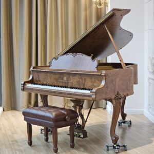 Steinway Louis XV ：M170優雅風華